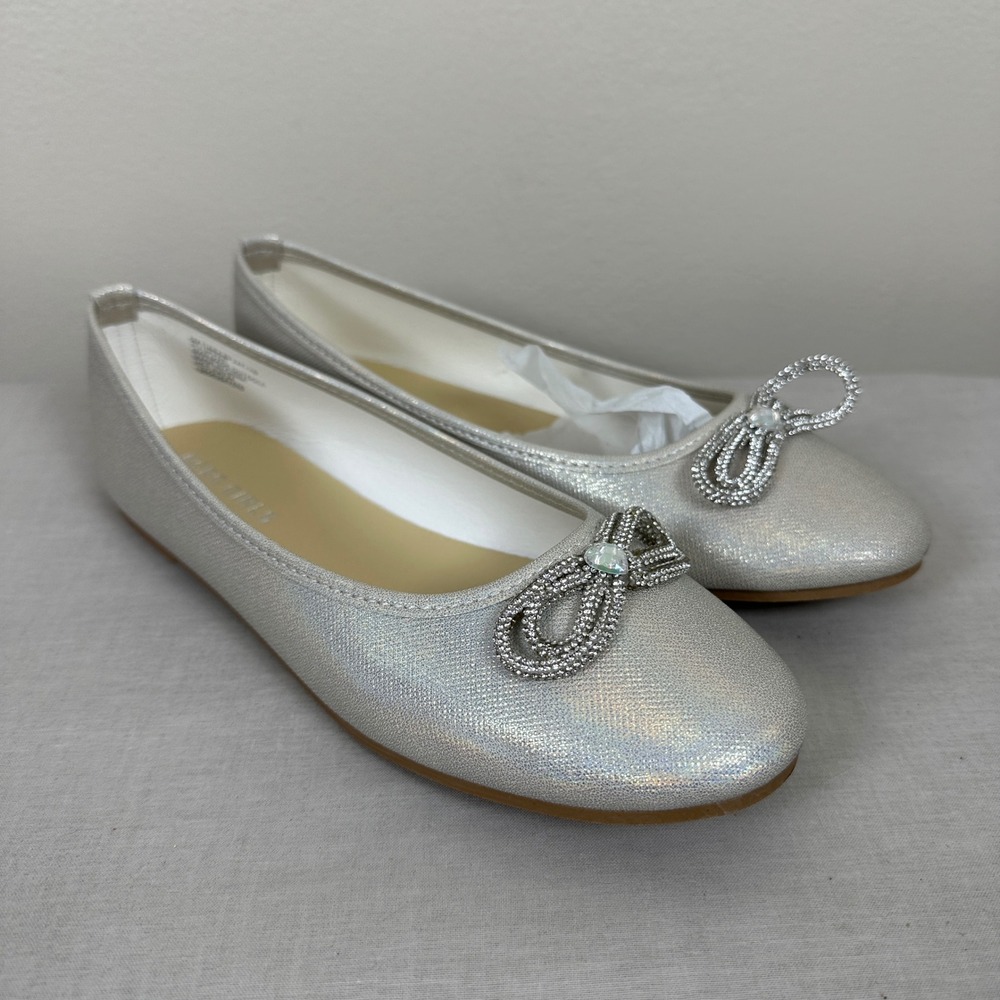 BCBG Girls Girl's 5M Tiara Ballet Flats Ivory Silver Rhinestone Bow BF24T17B NEW